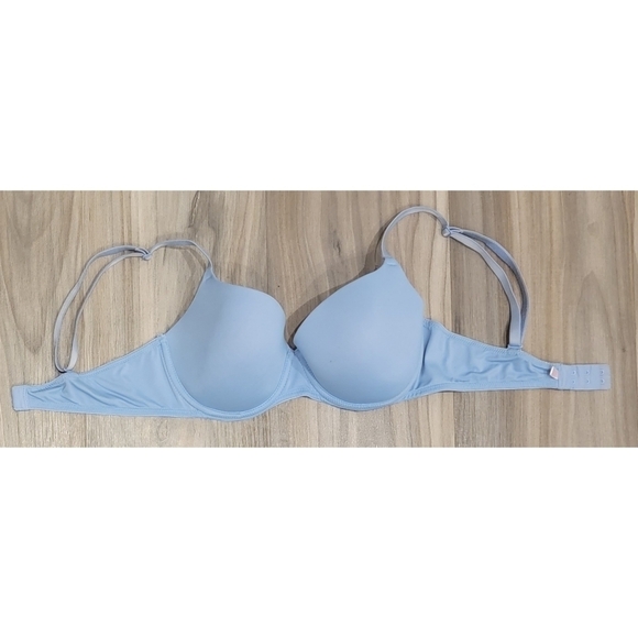 Victoria's Secret Bra - Picture 1 of 5